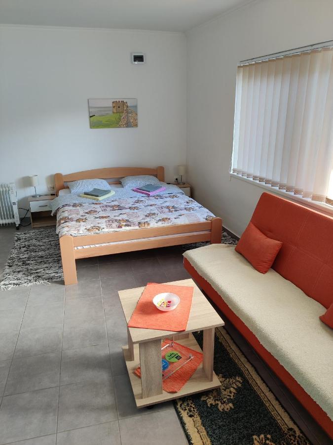 Apartman Ankica Golubac Buitenkant foto