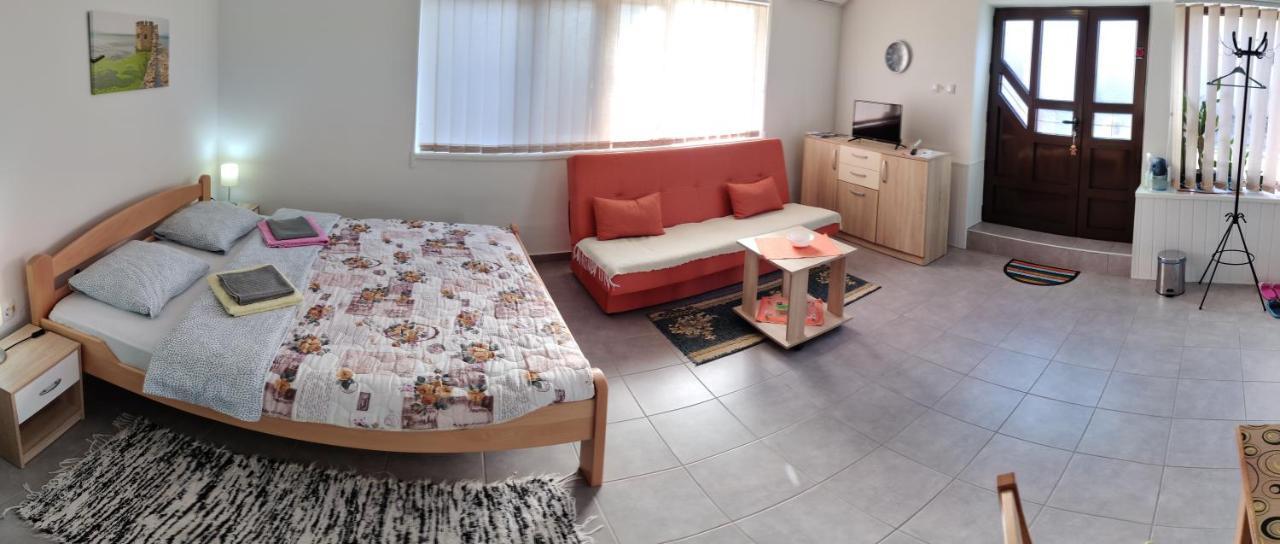 Apartman Ankica Golubac Buitenkant foto